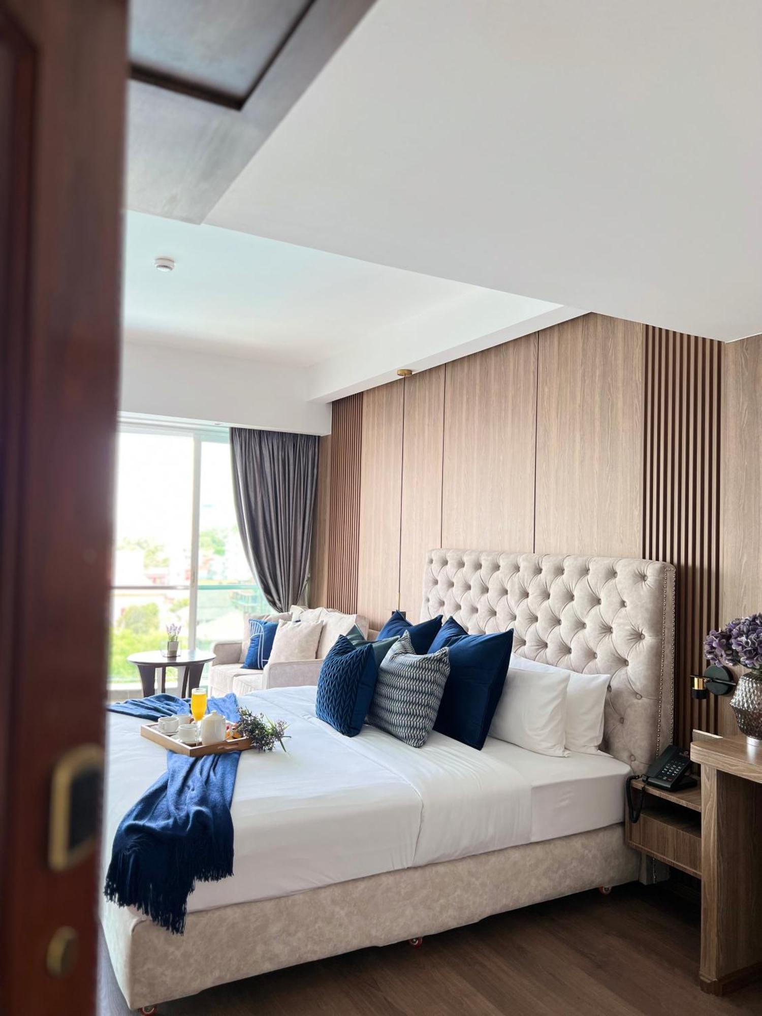 Harmony Phnom Penh Hotel מראה חיצוני תמונה