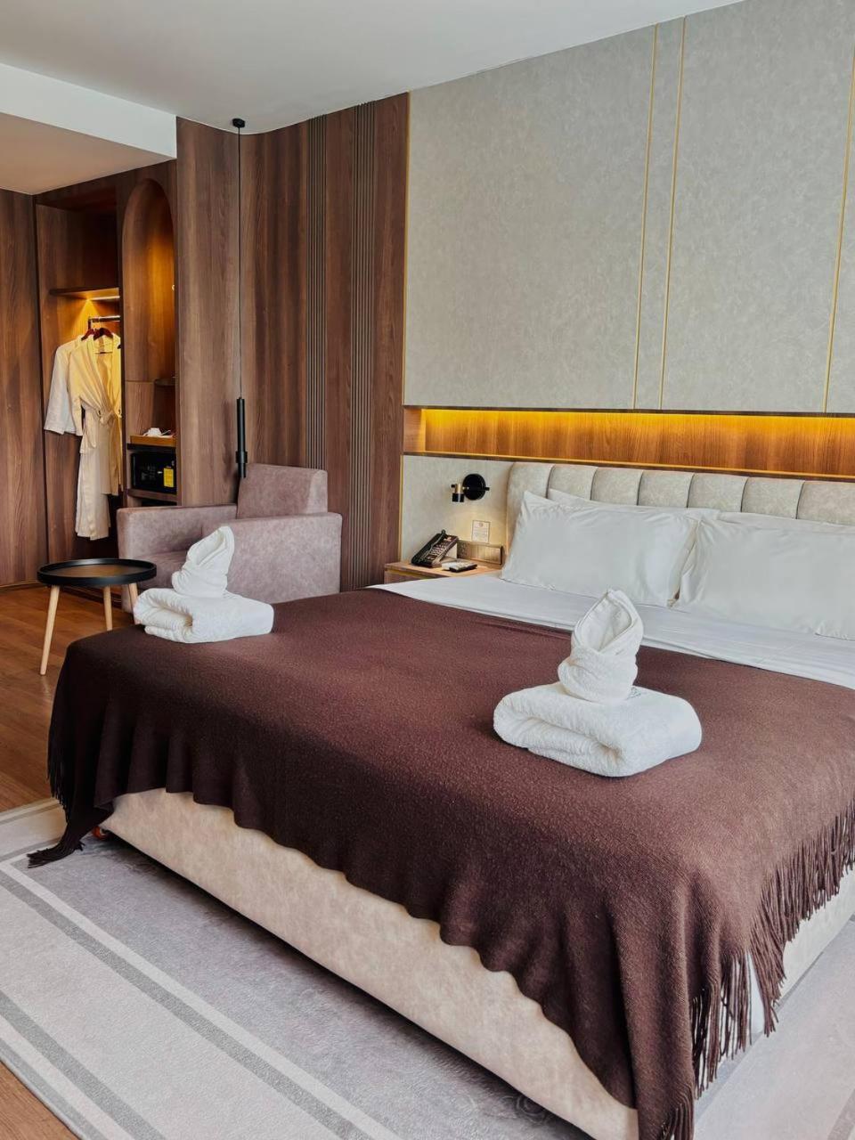 Harmony Phnom Penh Hotel מראה חיצוני תמונה